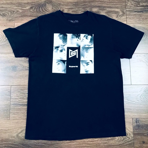 Super M Entertainment K-POP Band Group South Korean Supergroup Merch Large Shirt - Picture 1 of 5
